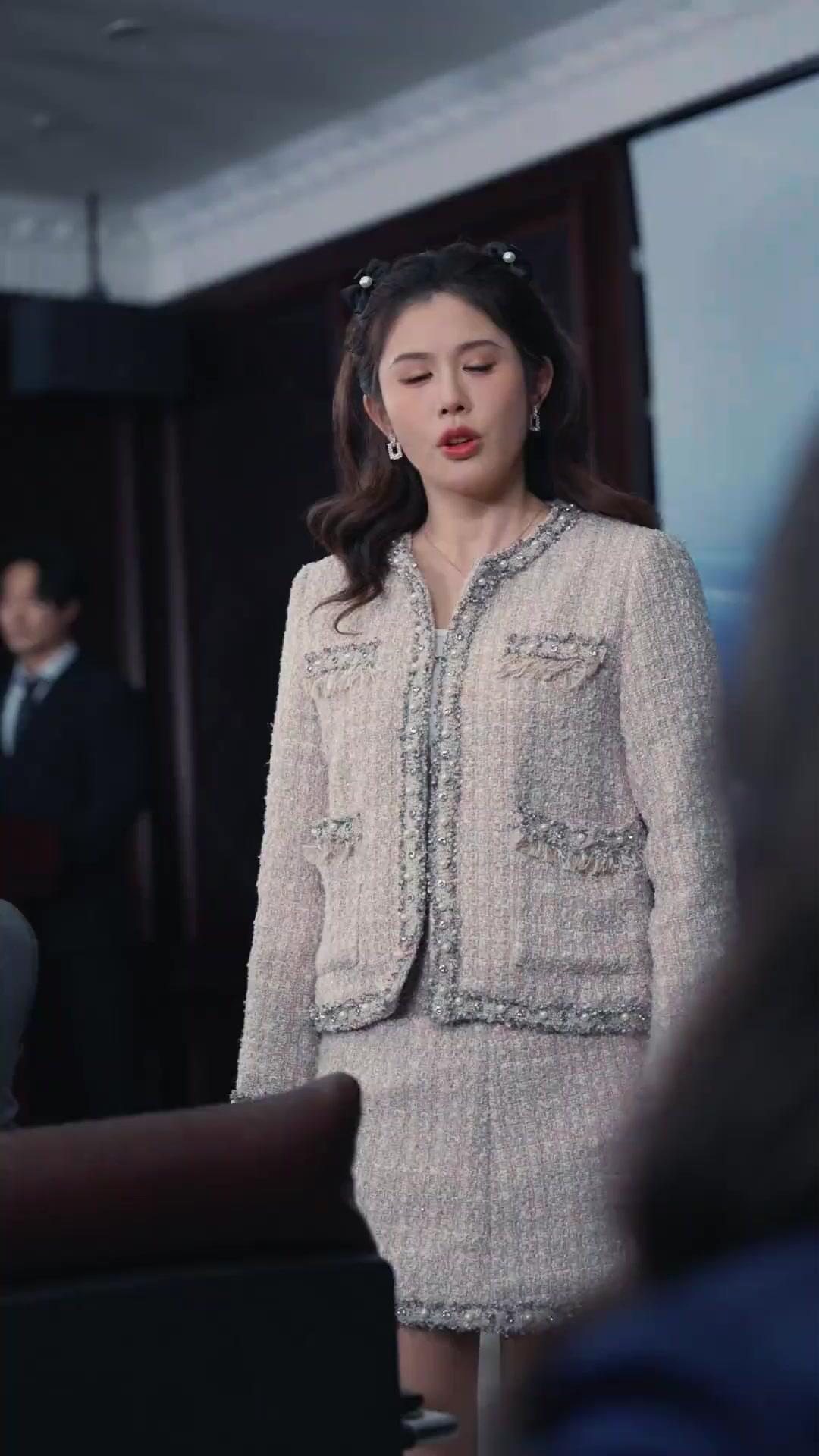 ราชินีในเงา 