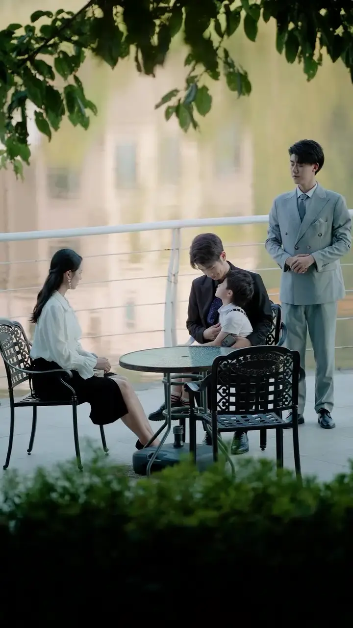 Love, Lies, and a Little One Episode 12
