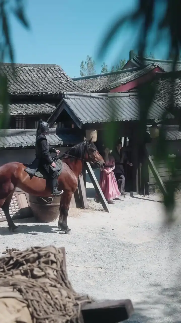 (Dublajlı)Asker Yerine İmparatoriçe Bölüm 27