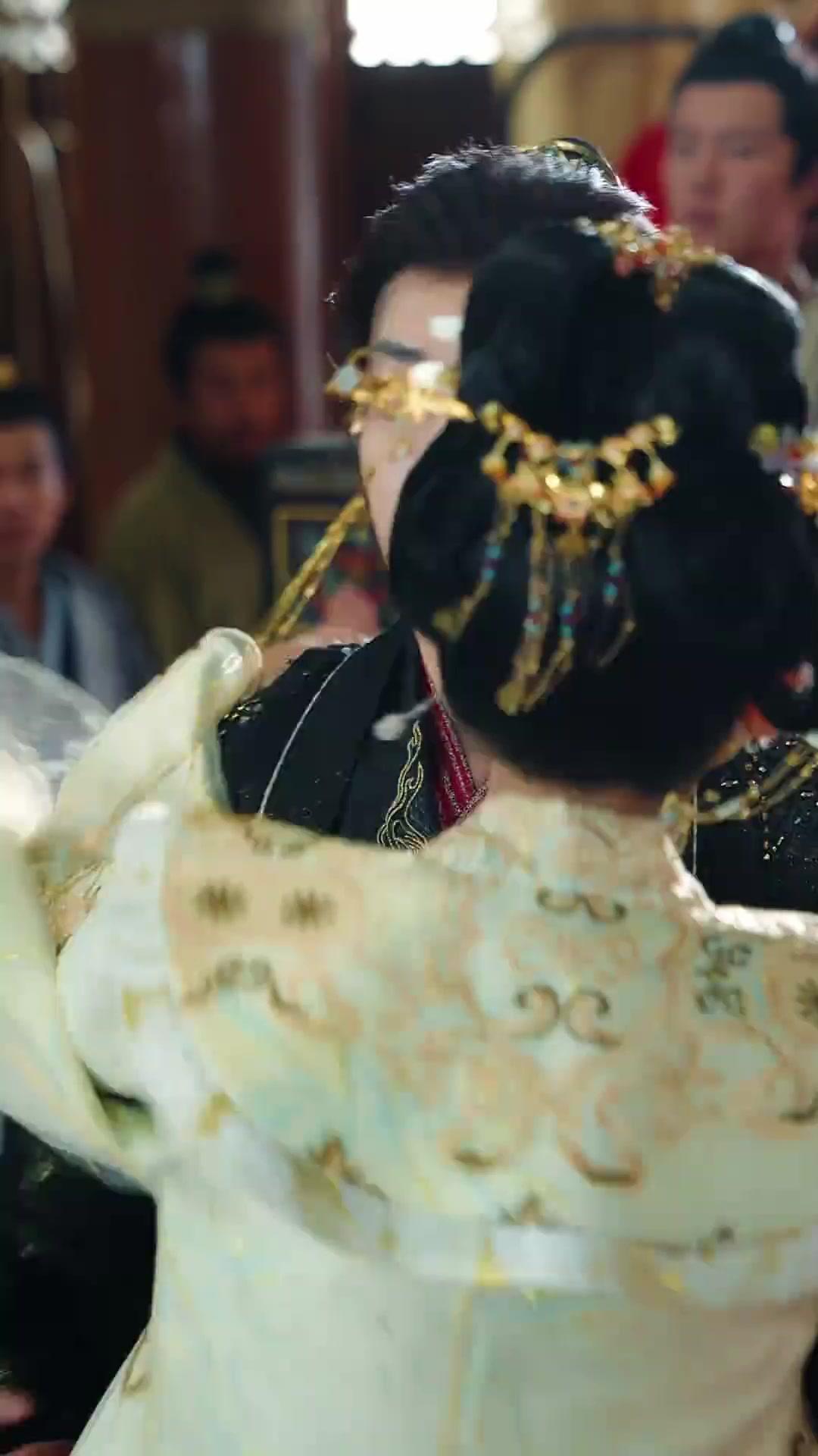 이번 생엔 널 잃지 않겠다