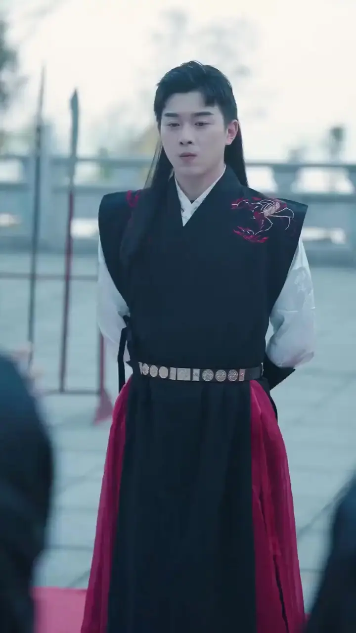 (Dubbed) A God in a Fool’s Flesh Episode 37