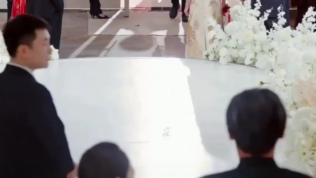 (Dubbed) Oh Nice! I Married the Mad Devil! The Bride Who Walked In With a Red Rose and a Smile