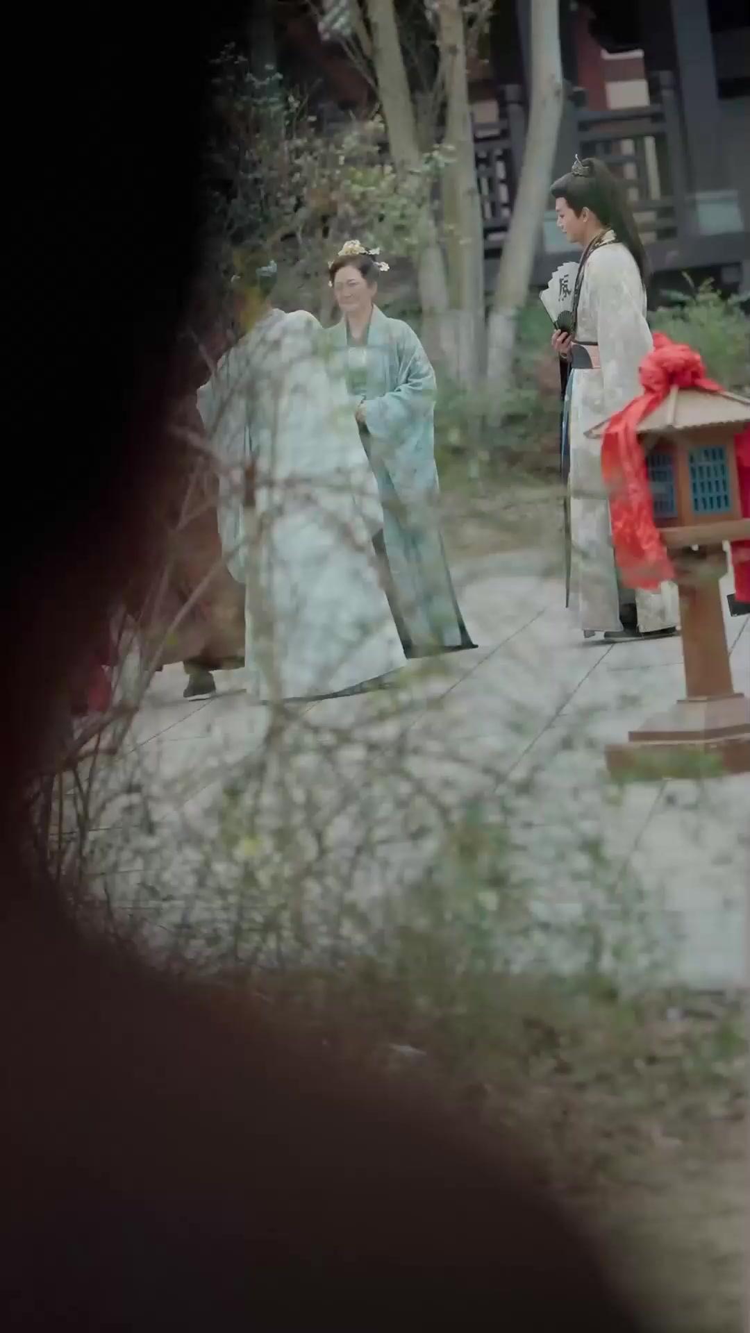 Wrong Groom? Right Emperor!