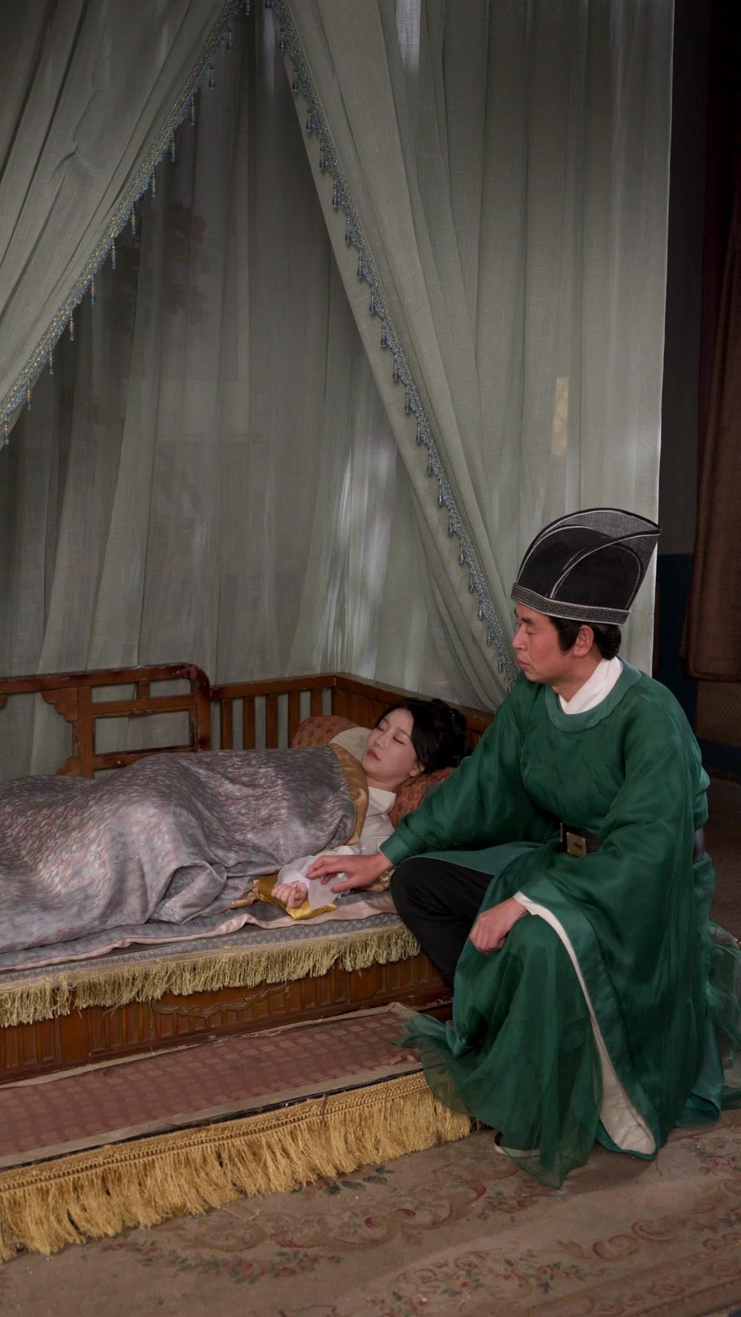 Bye, Fallen Empress! I Run the Palace Now!