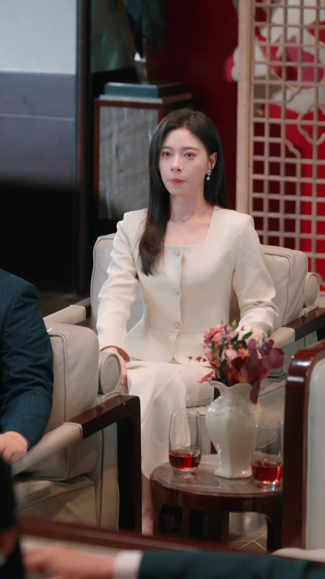 Marry My Ex’s Tycoon Rival
