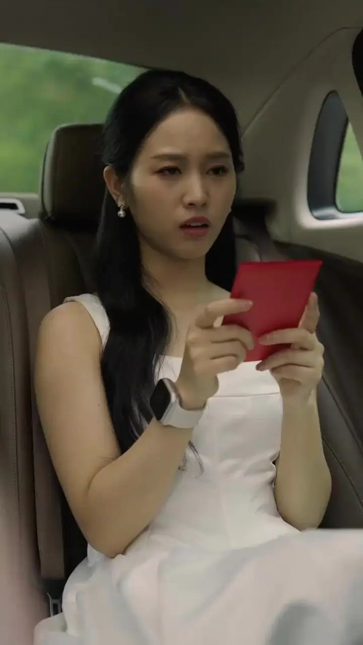 Reborn as the Tycoon’s Vengeful Bride Episode 35