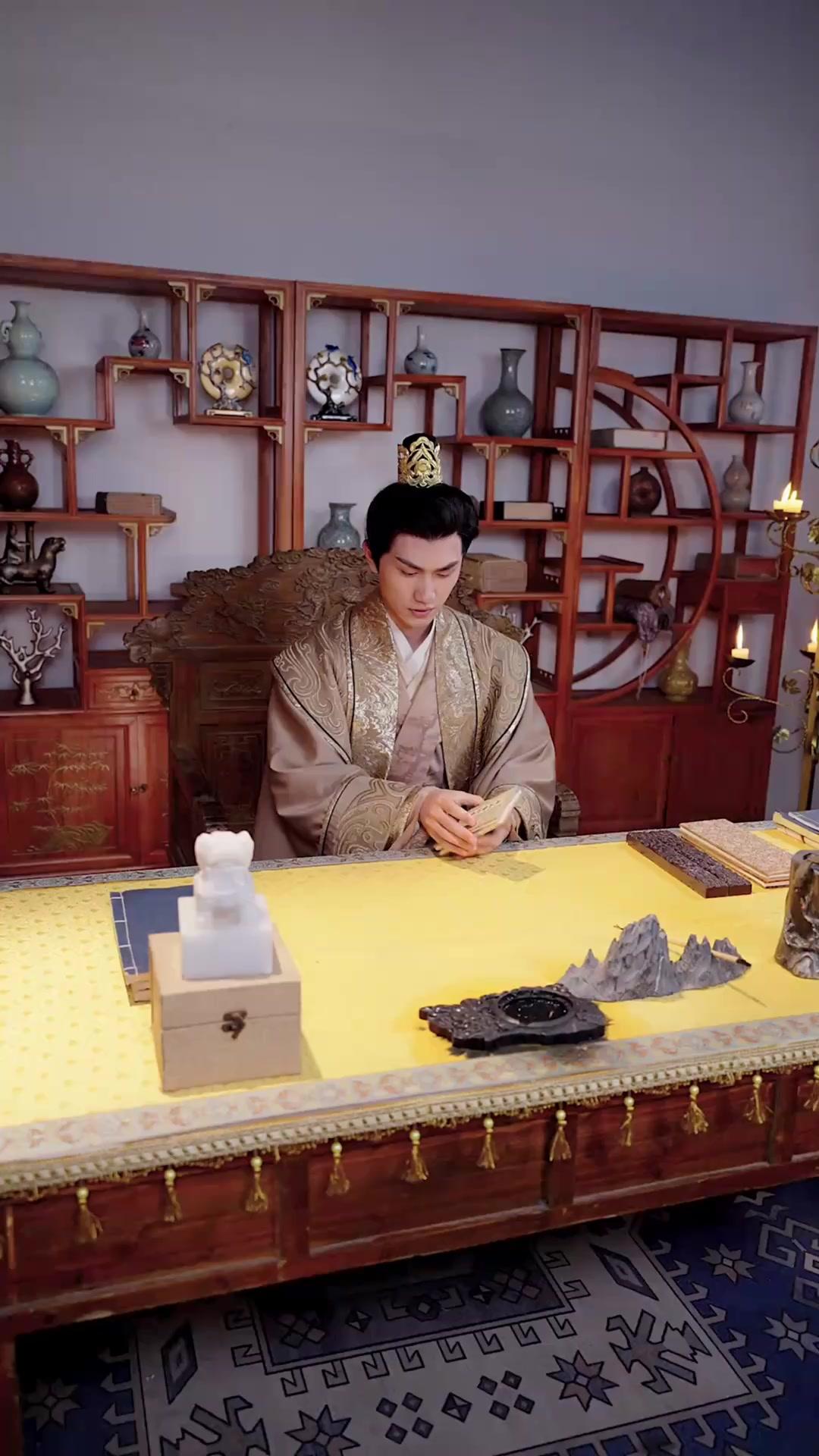 ยาพิษสื่อรัก