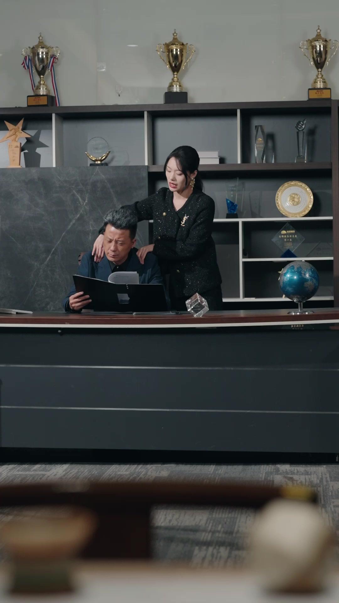 No Kiddin', This Bodyguard's Way Too Strong