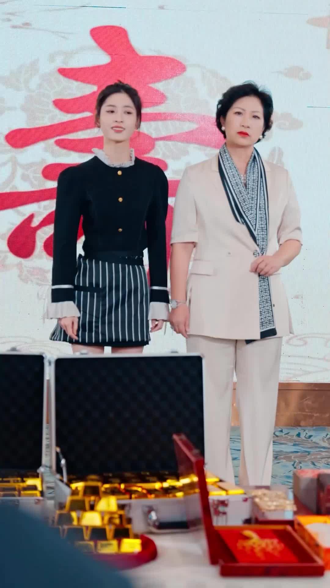 The Billionaire Heiress Returns