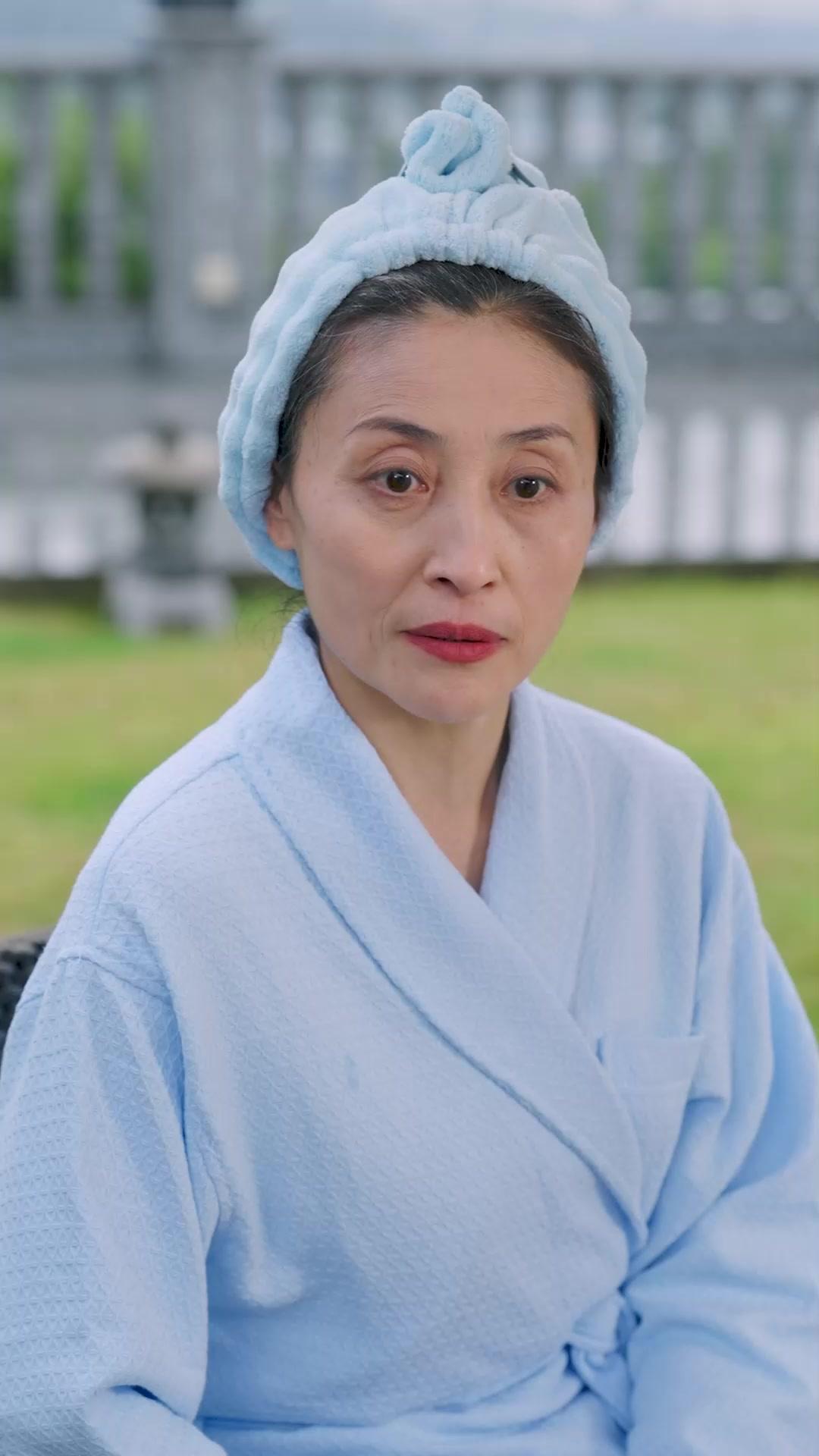Nana Returned a Queen!