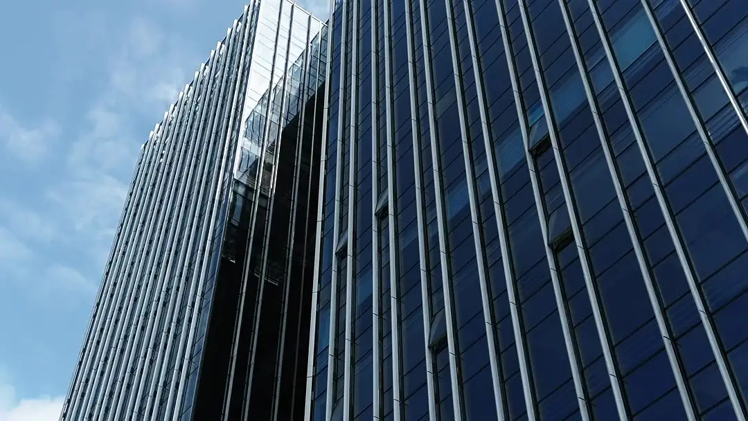 Try Stopping Me? Good Luck — The Lobby Breakdown in Solar Space