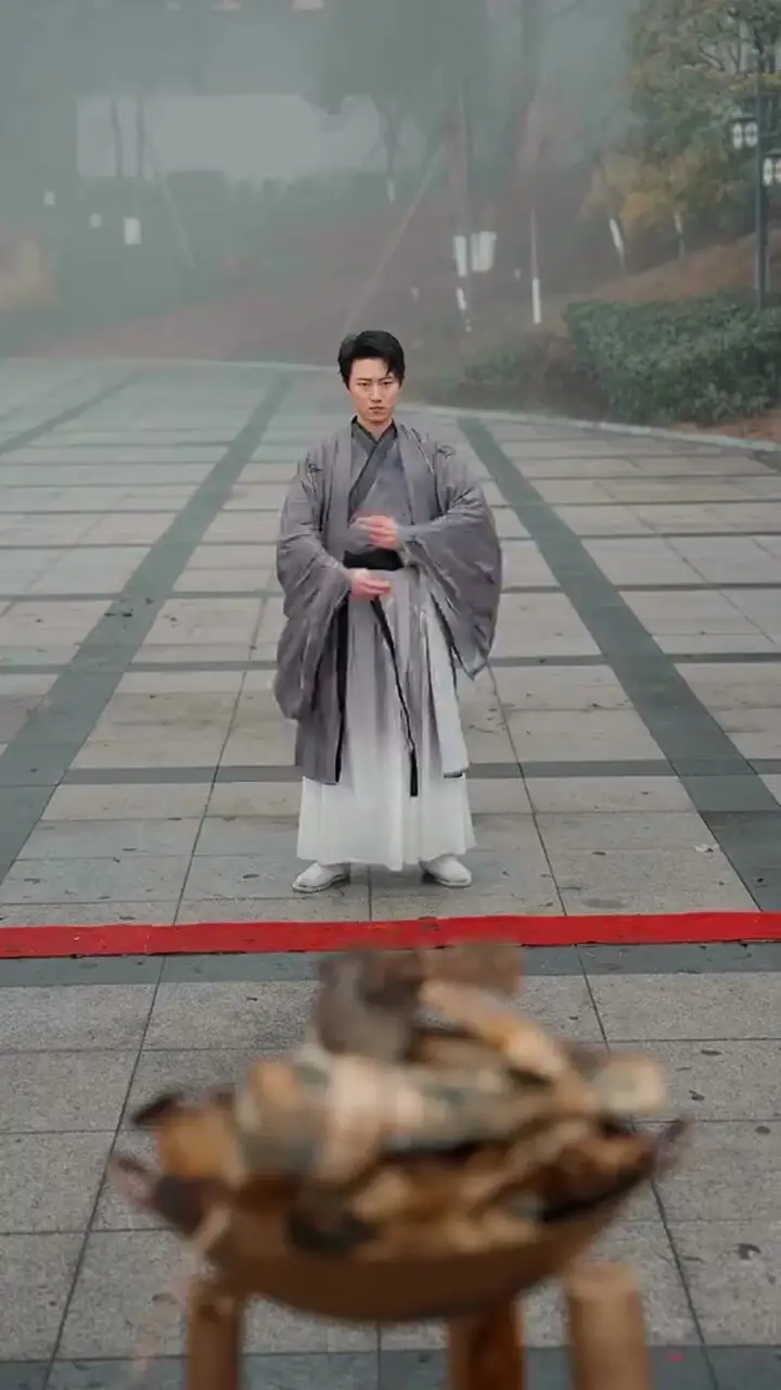 Legendary Hero Episode 8