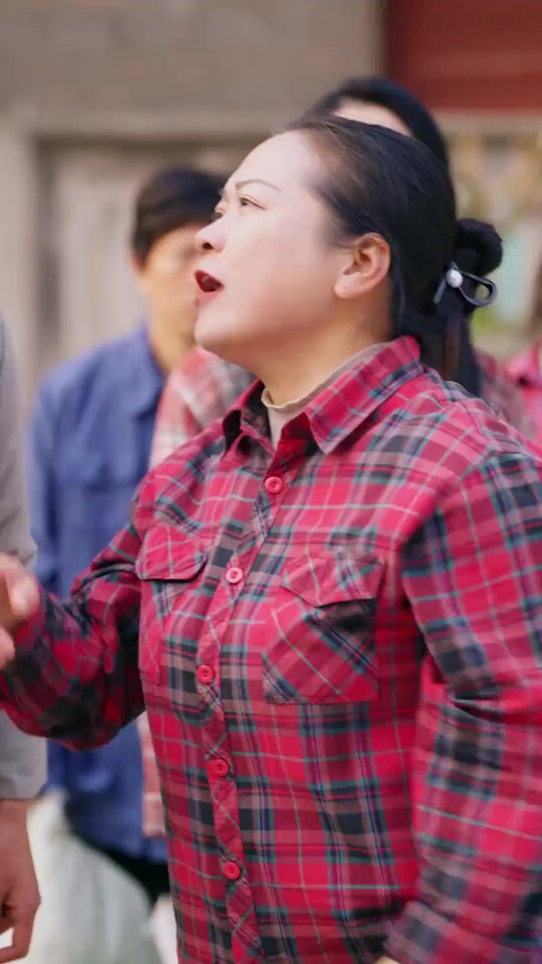 (พากย์เสียง) ฉีกพล็อตเดิม ขึ้นแท่นตัวแม่ยุค