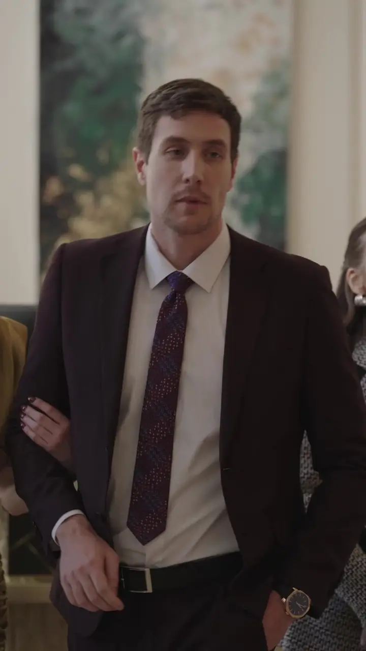 Strikes Back of Desperate Wife Episode 30