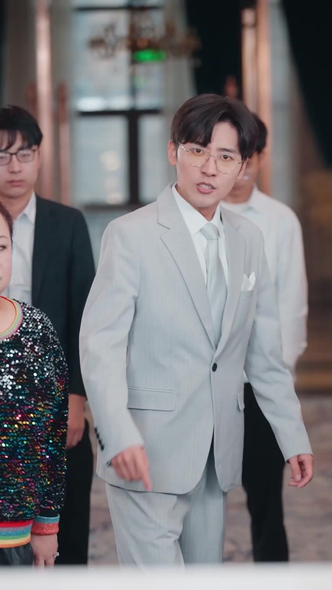 The Billionaire Heiress Returns