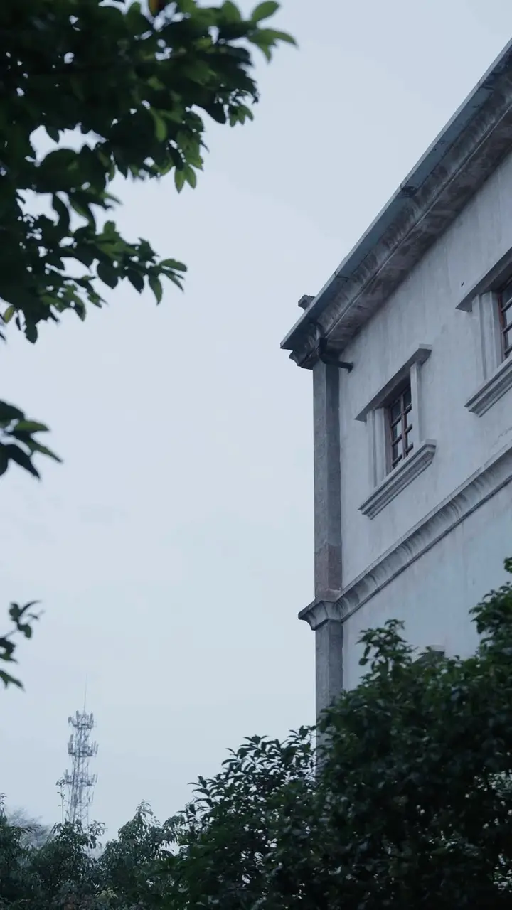Right Beside Me Episode 18