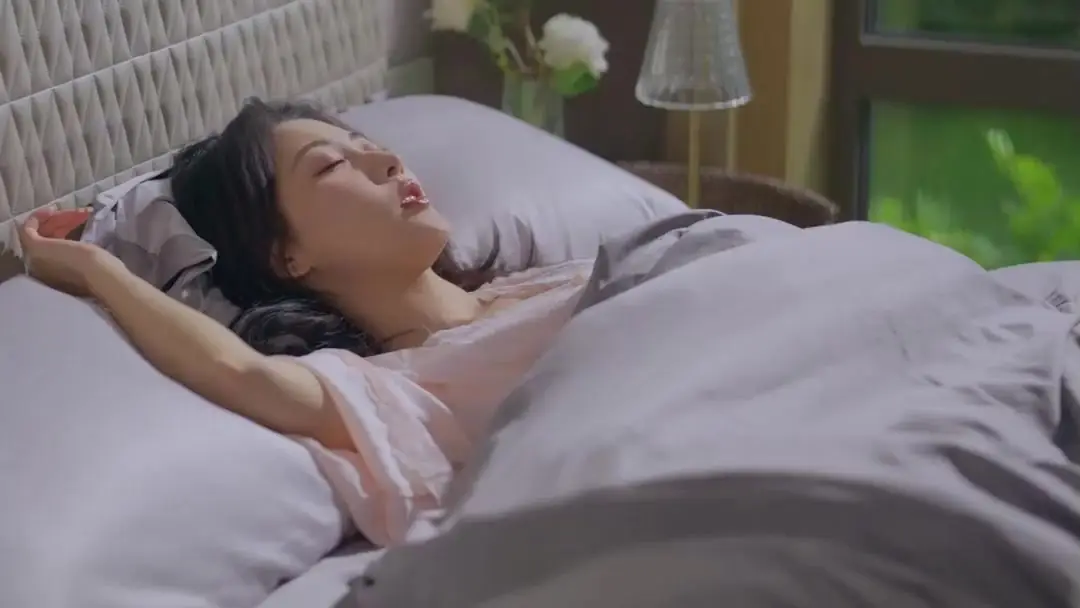 I'm My Boss's Secret Nanny! When the Dream Ends in Morning Light