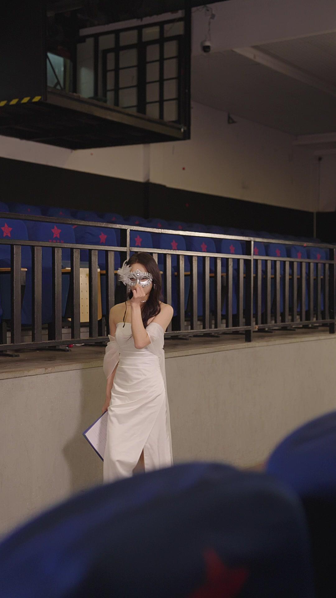 The Masked Diva