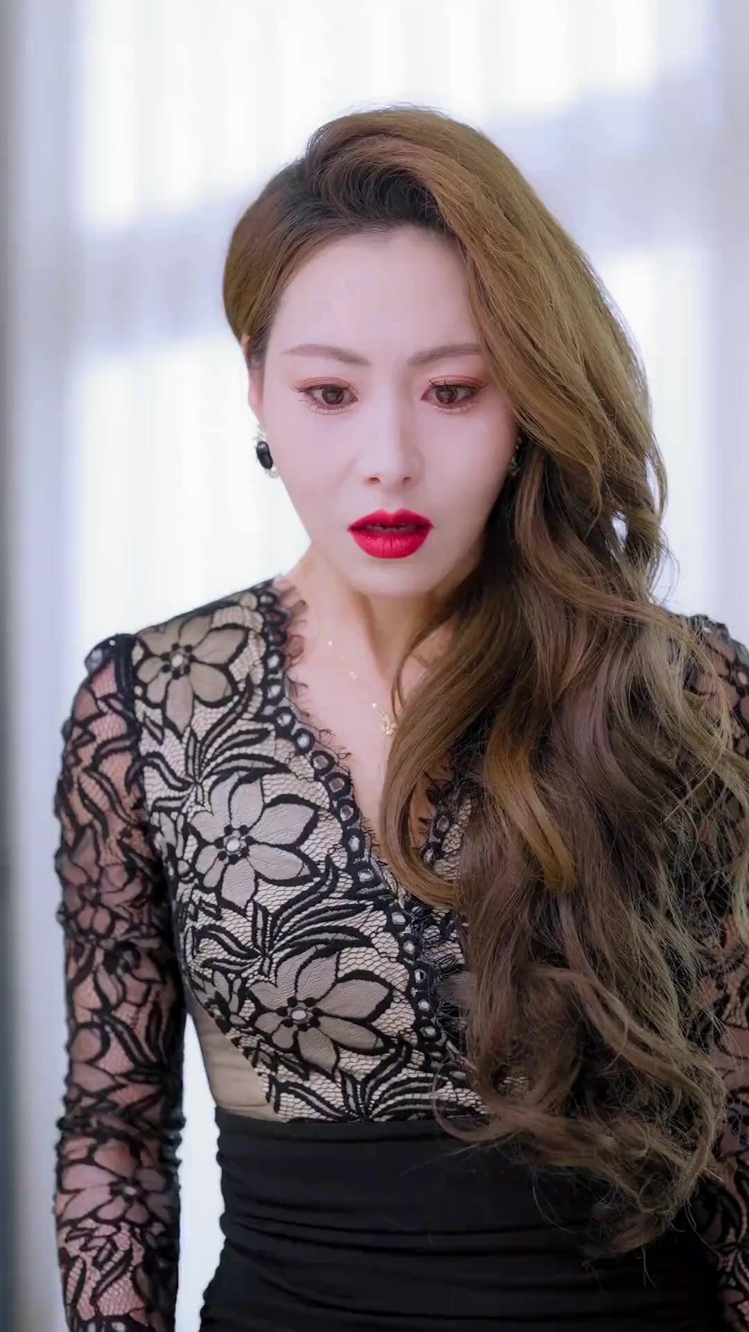 (Dubbed) Ms. CEO's Invincible Guard