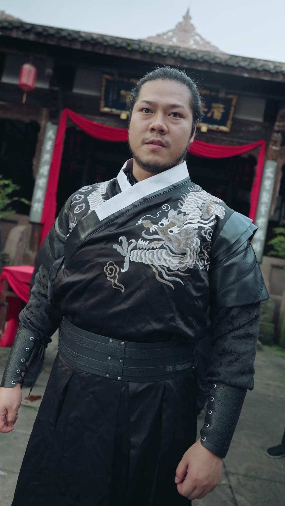 江湖父女檔，誰敢不服？