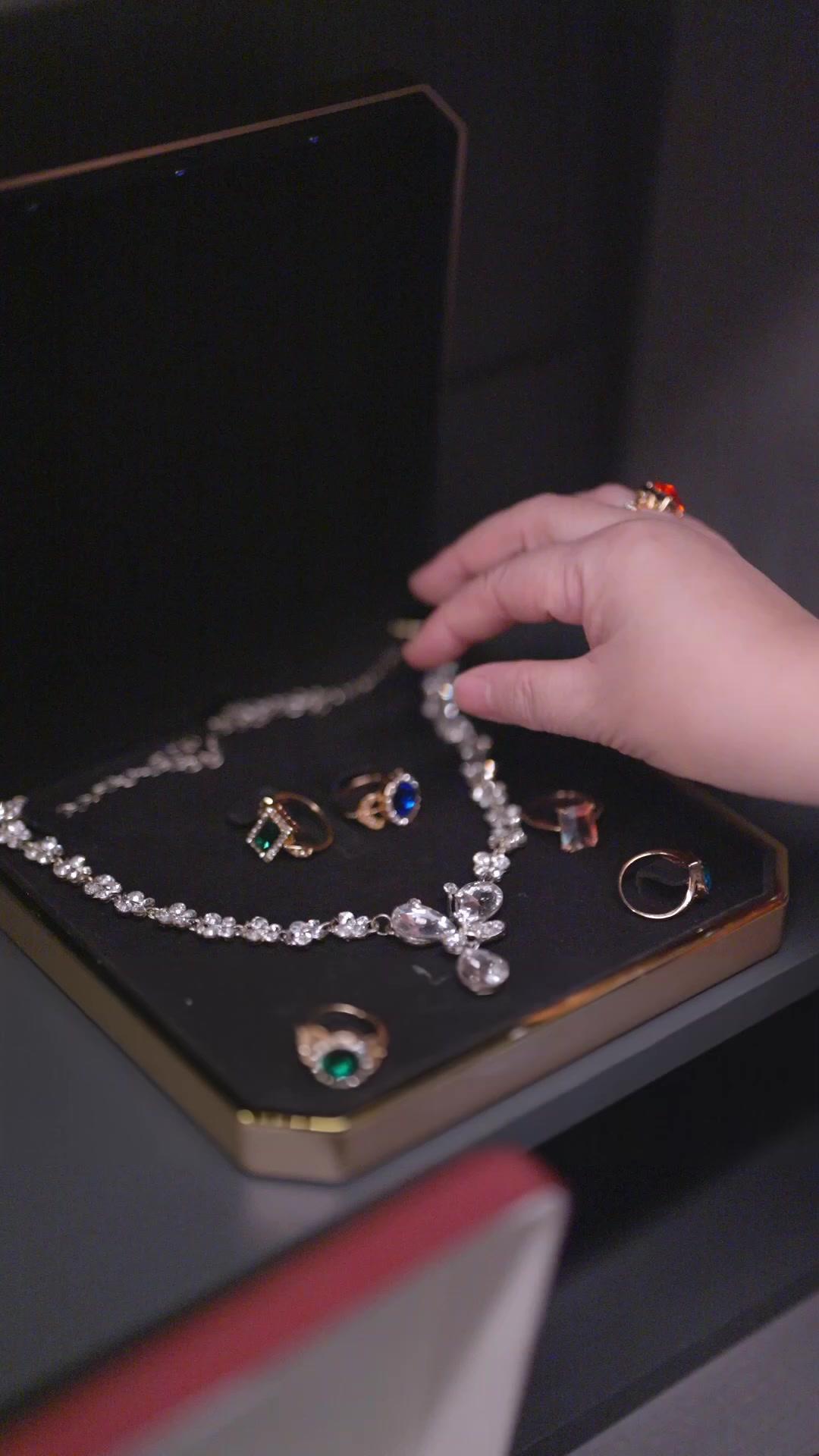 Wake Up, My Love!