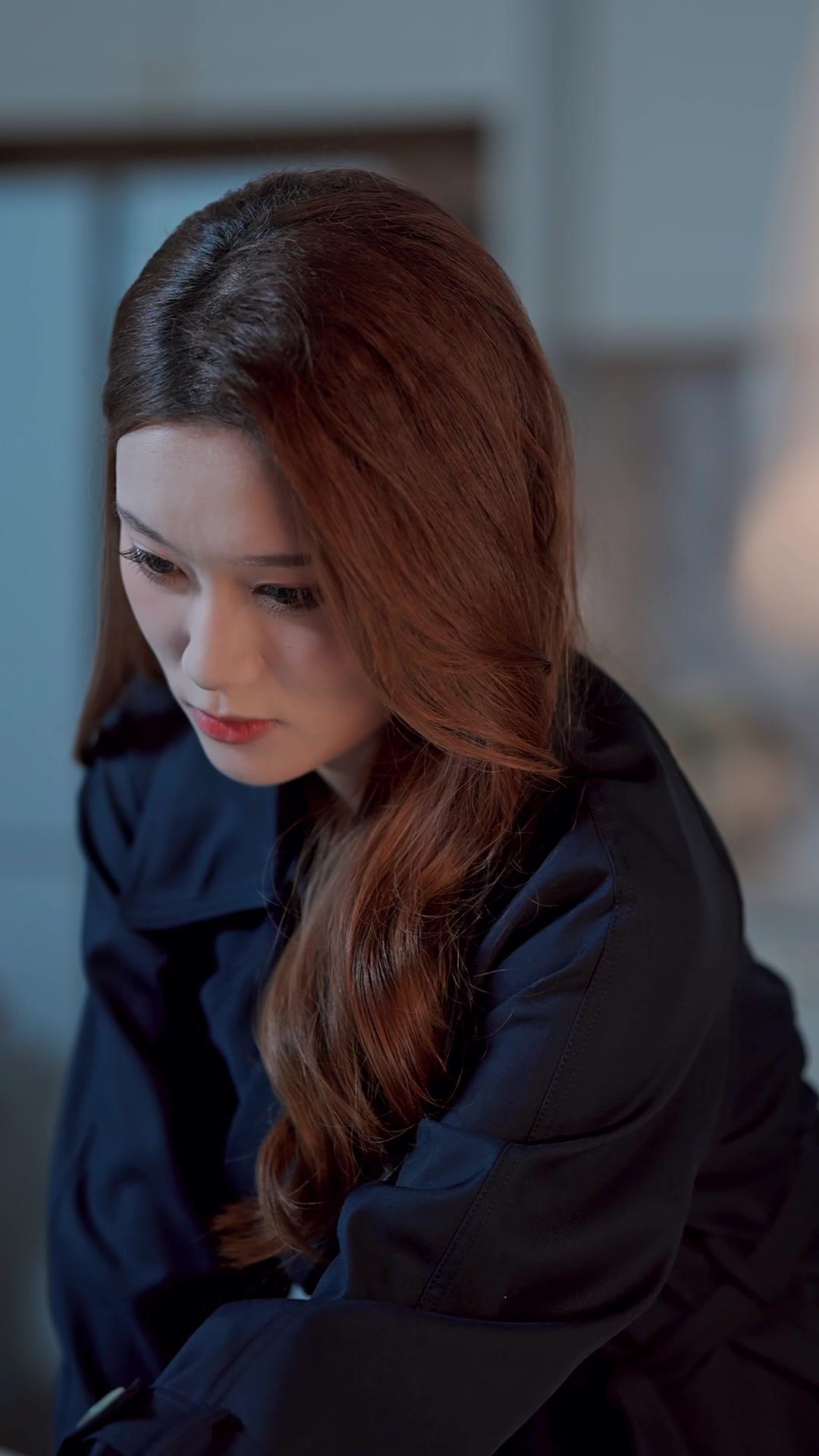 Isteri Bermuka Dua