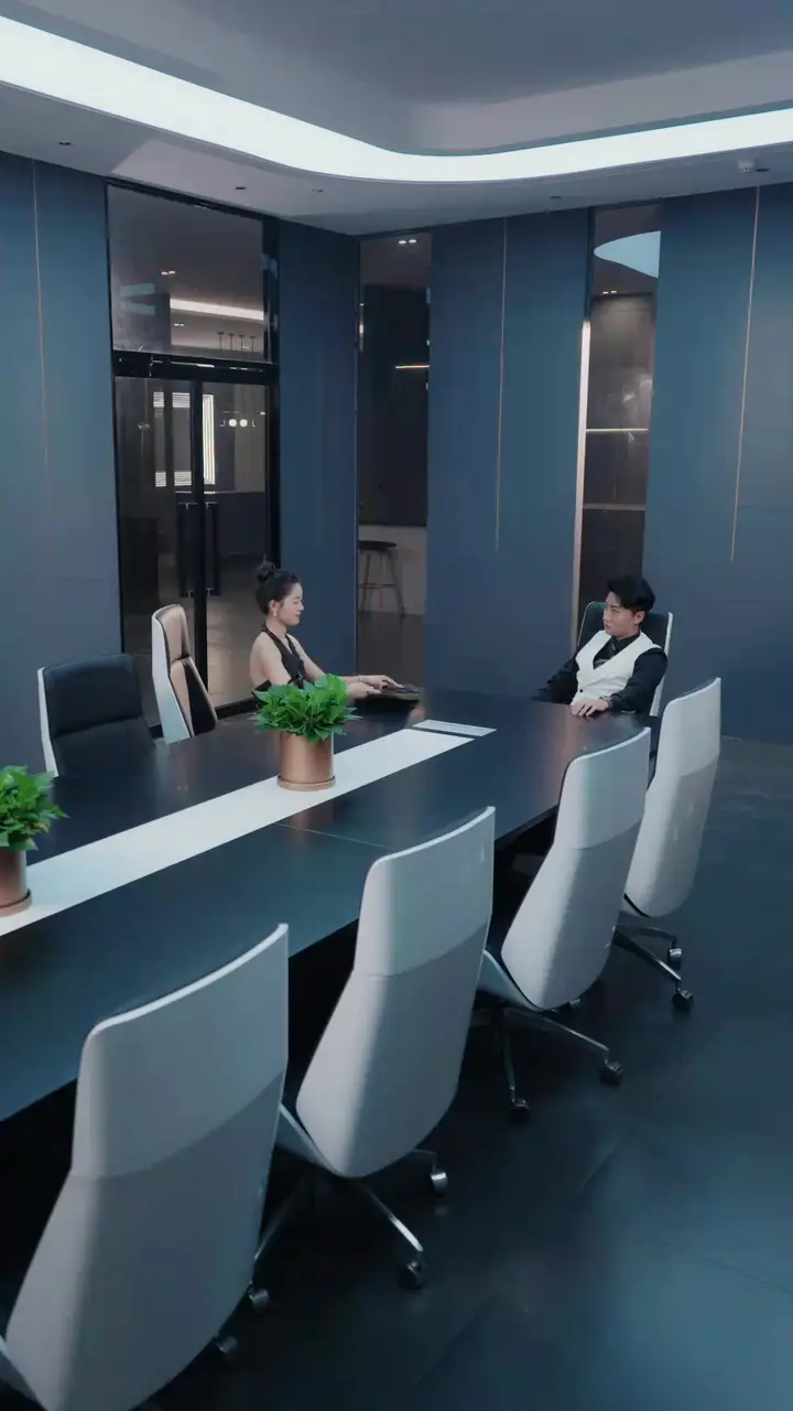 Başkan Qin'in Aşk Tuzağı Bölüm 13