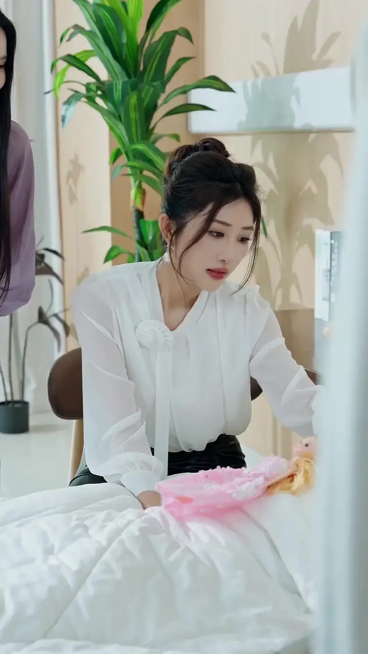 (Dubbed) Got A CEO Wife and A Cute Girl Episode 84