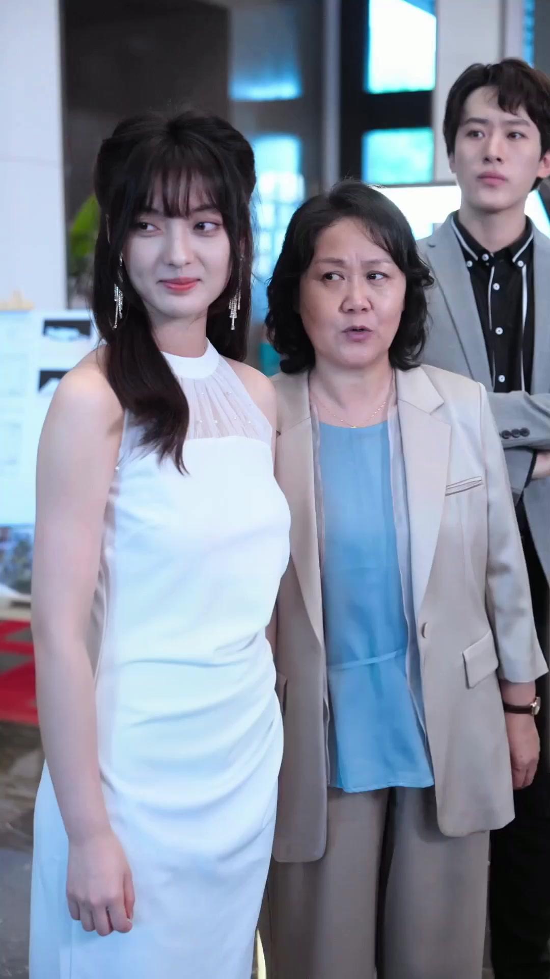 Mom, Don’t Be That Billionaire!