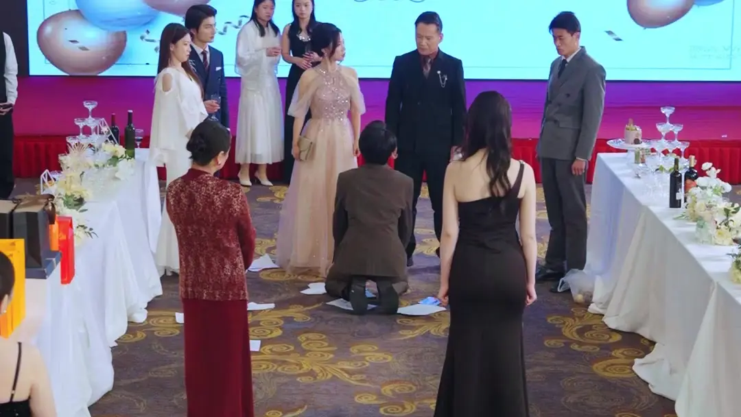 Bye, Jerk! I'm the Boss Lady! The Birthday Banquet That Shattered a Dynasty
