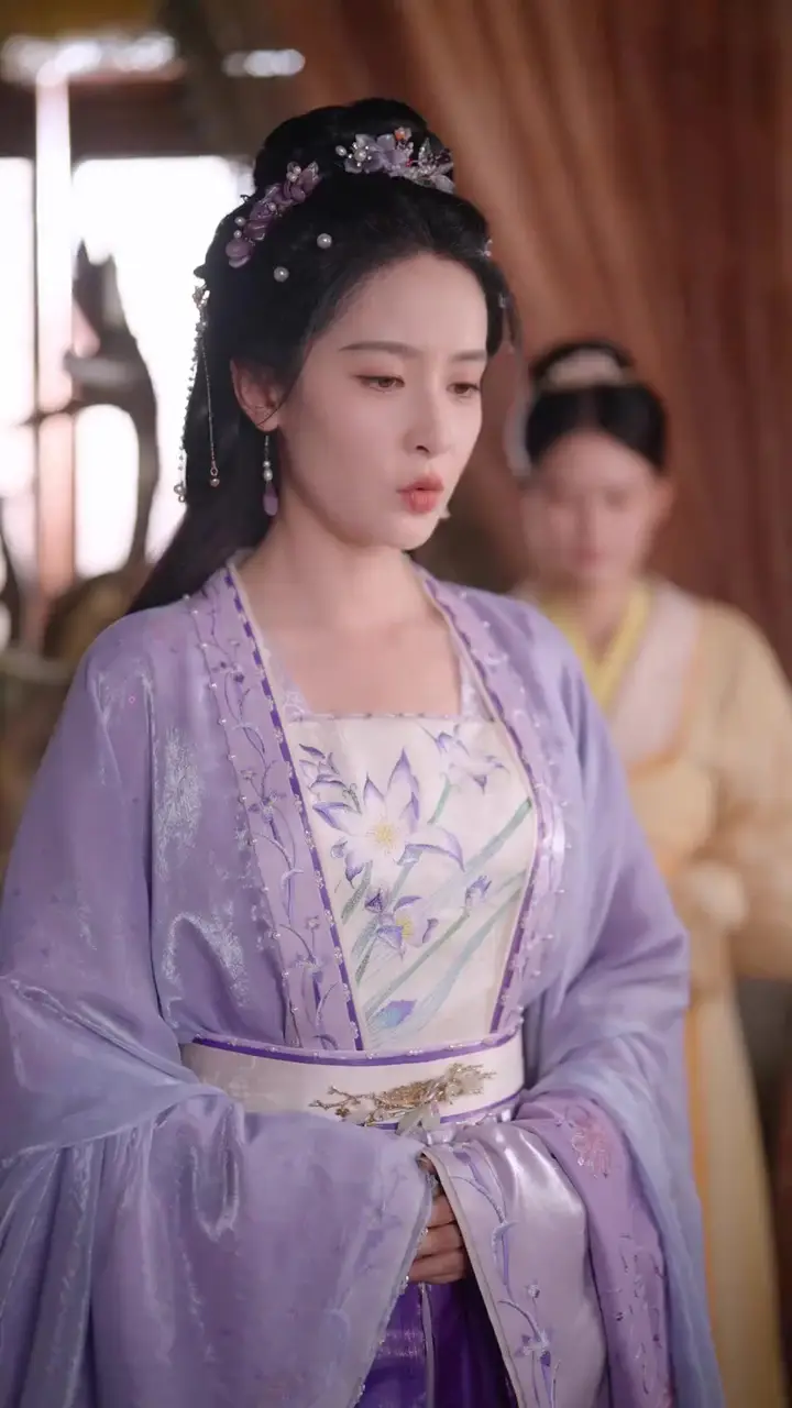 Reborn, Crowned, and Far Above My Ex Episode 70