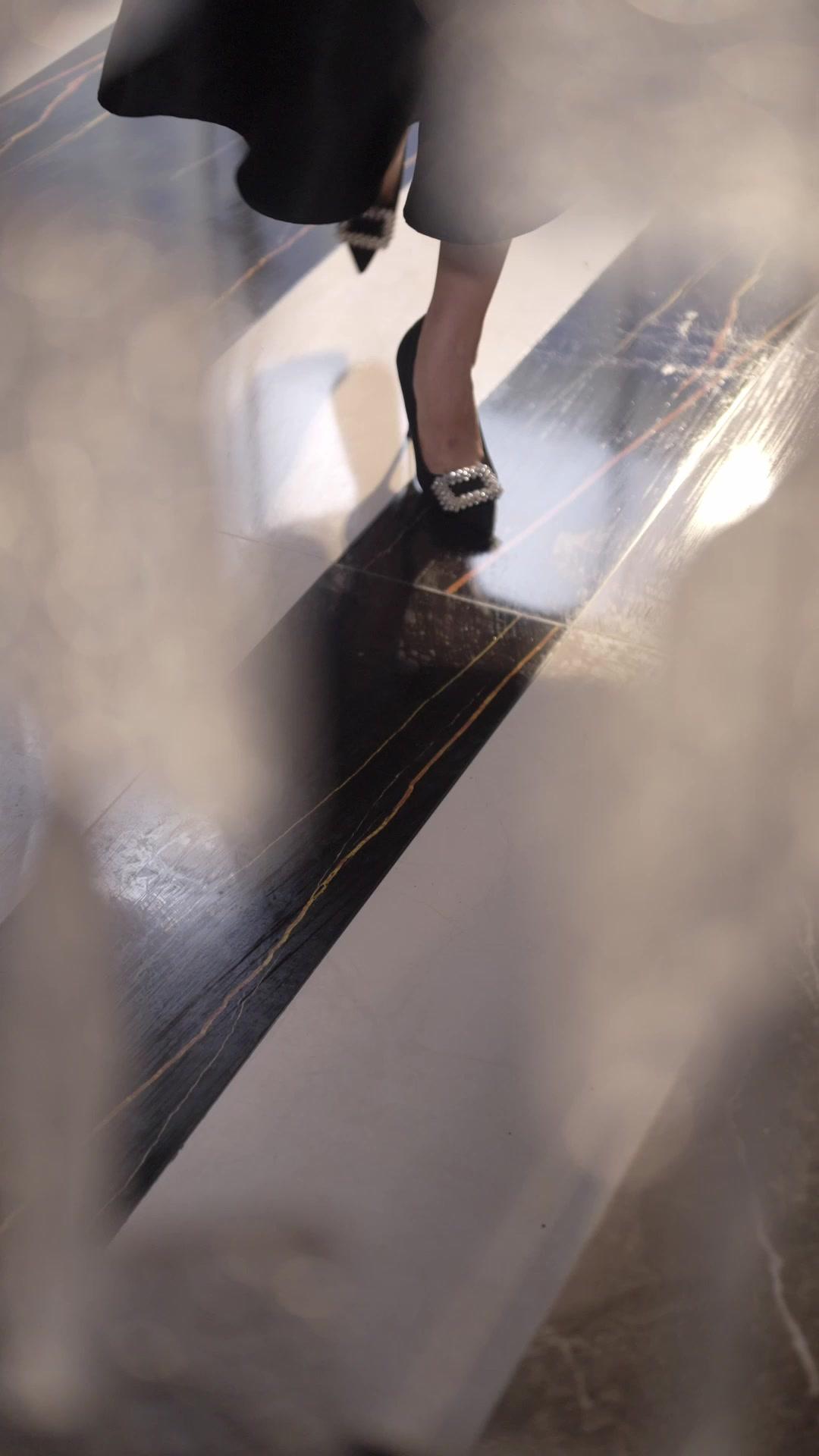 Önce Ablam, Sonra Evlilik