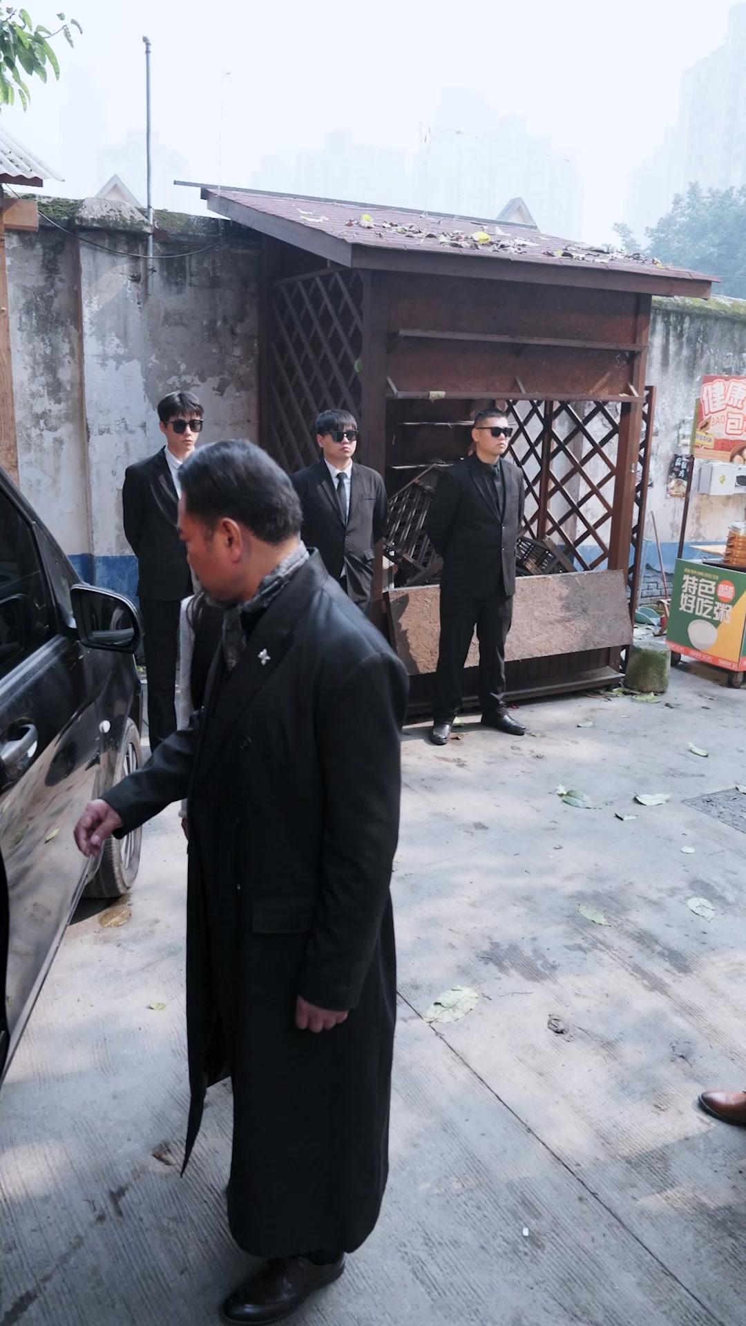 Die Heimkehr der wahren Erbin