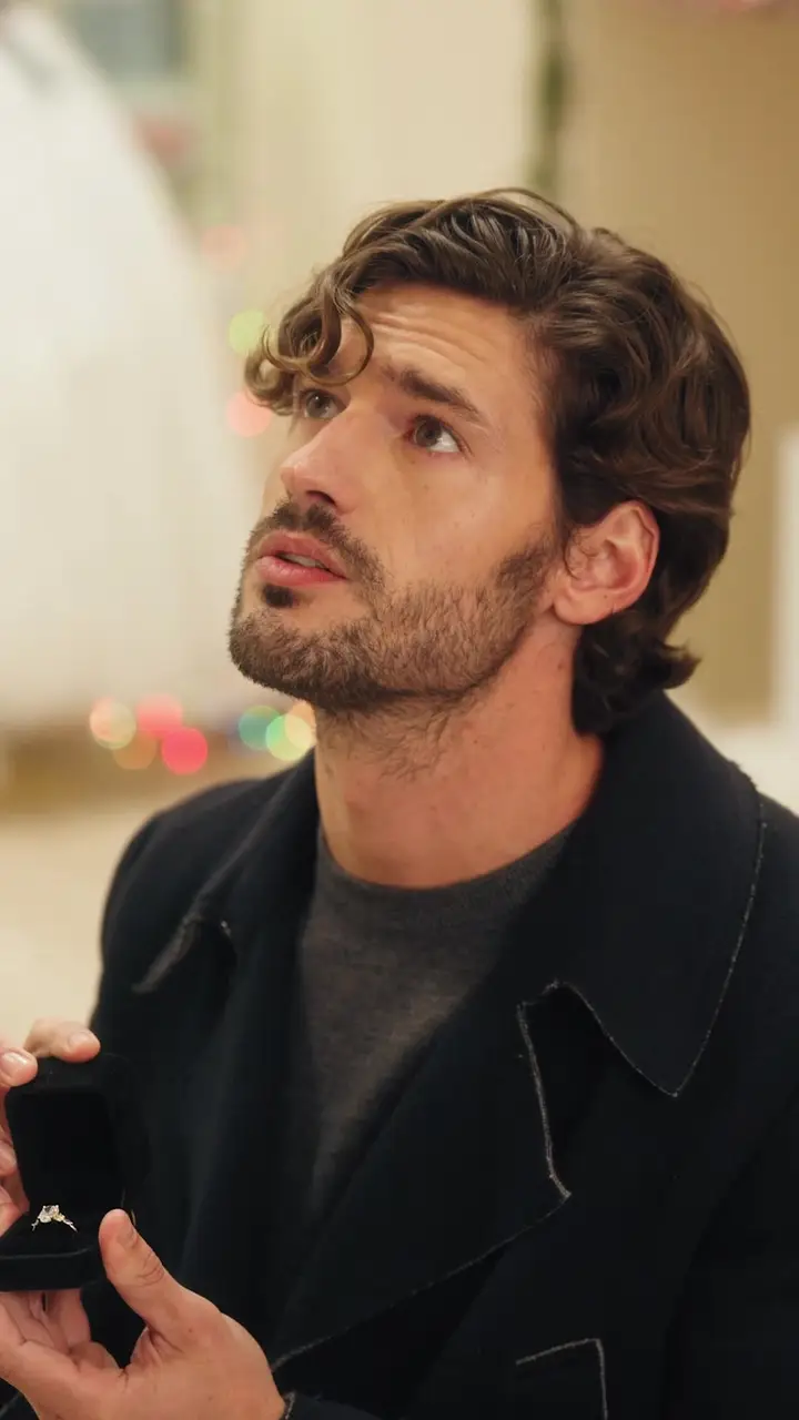 My Boss, the Christmas Gigolo Episode 52
