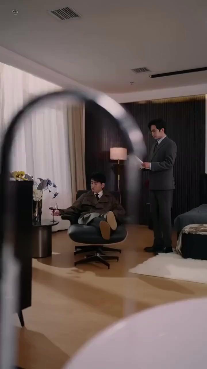 LA MÉCHANTE, C'EST MOI