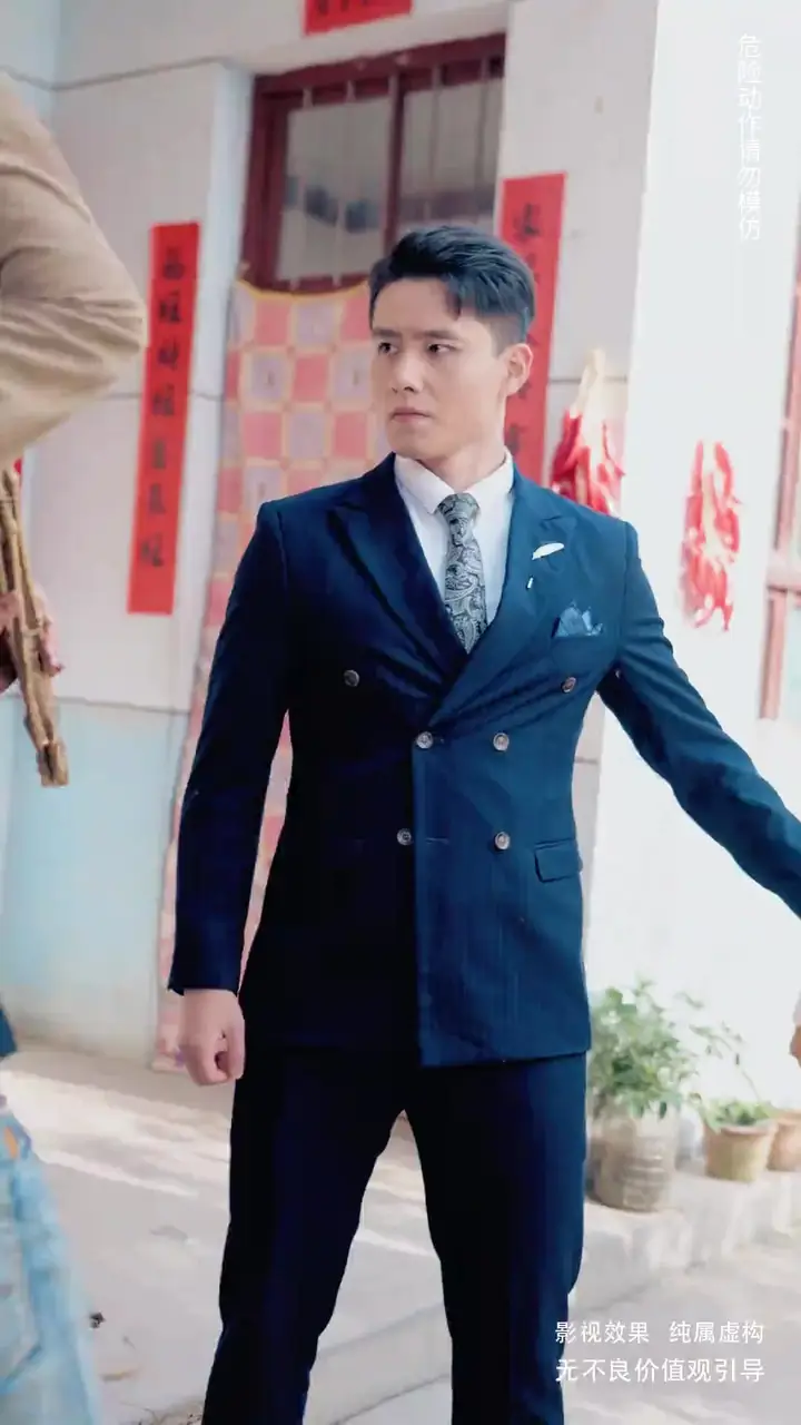 After the Divorce, My Three Sons Treat Me Like Royalty Episode 28