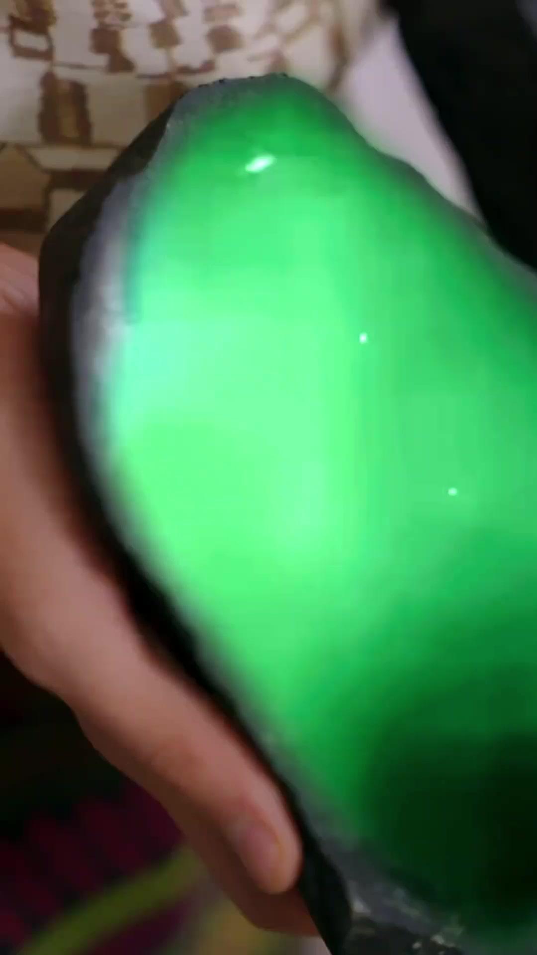 Jade Bet: The Deadly Gamble
