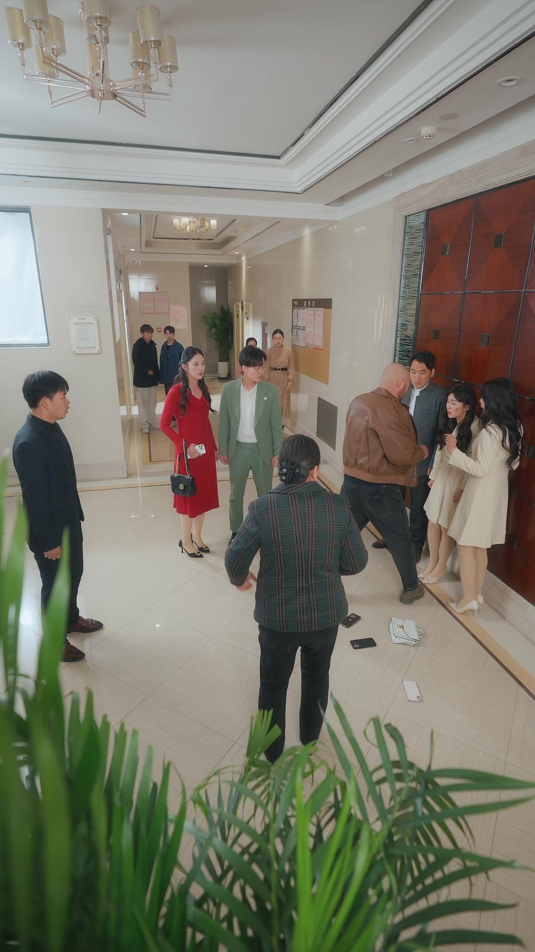 Kebenaran Yang Terluka