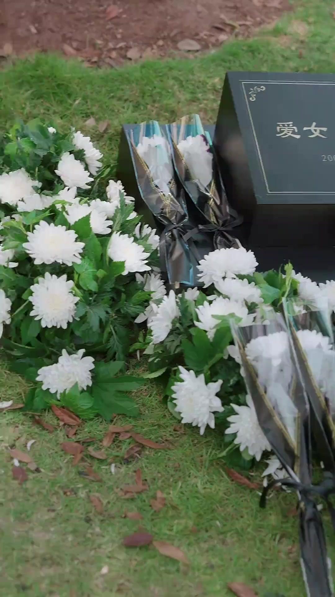 Melati Berduri dalam Jebakan Cinta