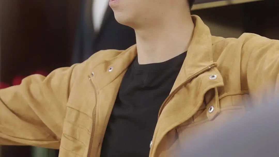 재벌가 도련님, 현금을 휘두르며 등장한 그의 진짜 목적은?