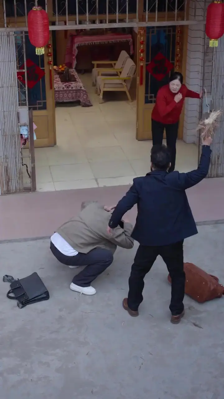 Tazminatla Köşeyi Döndüm Bölüm 17