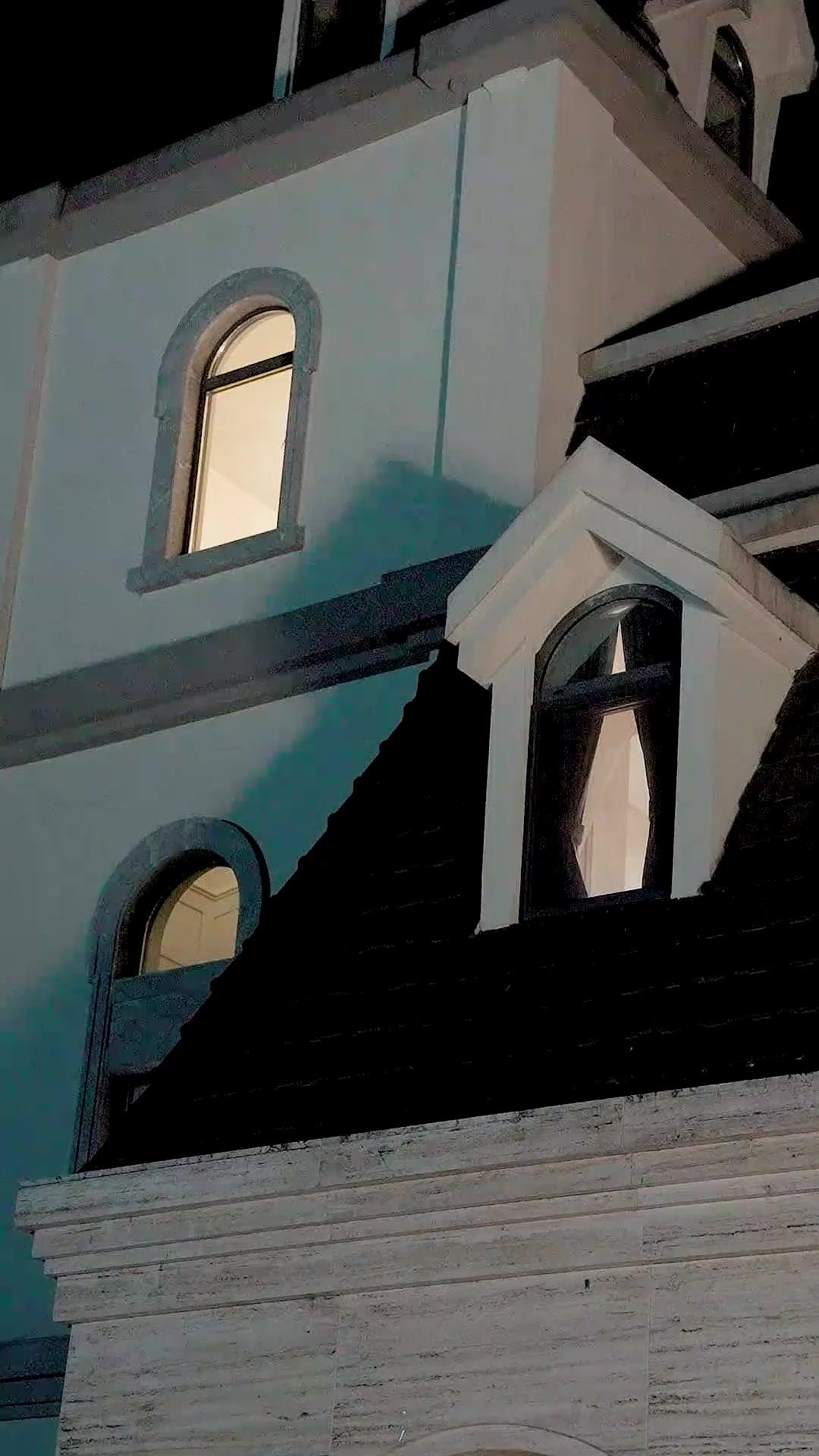 Devuelvan todo en la noche de luna llena