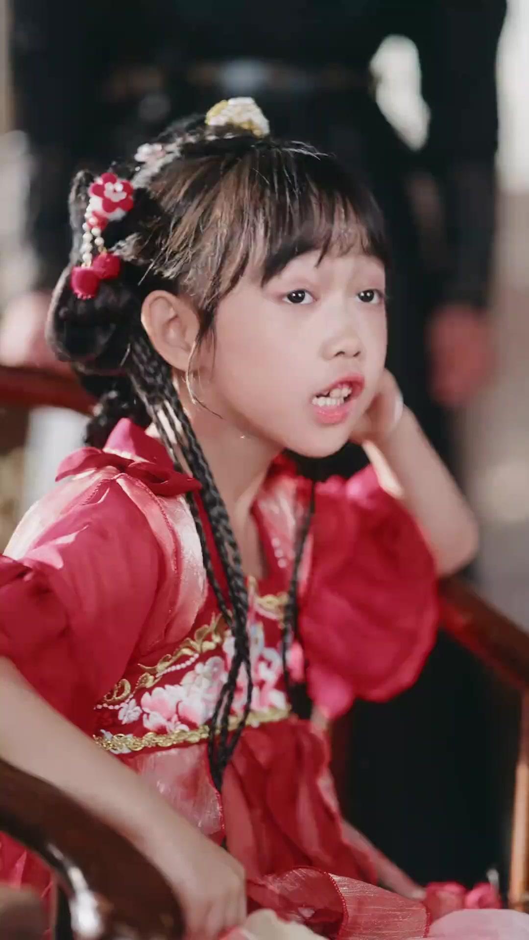 Daddy! Go Get Your Throne!