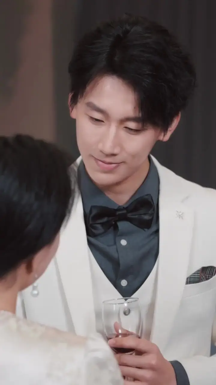 She, the Healer Who Kisses Death Episode 36