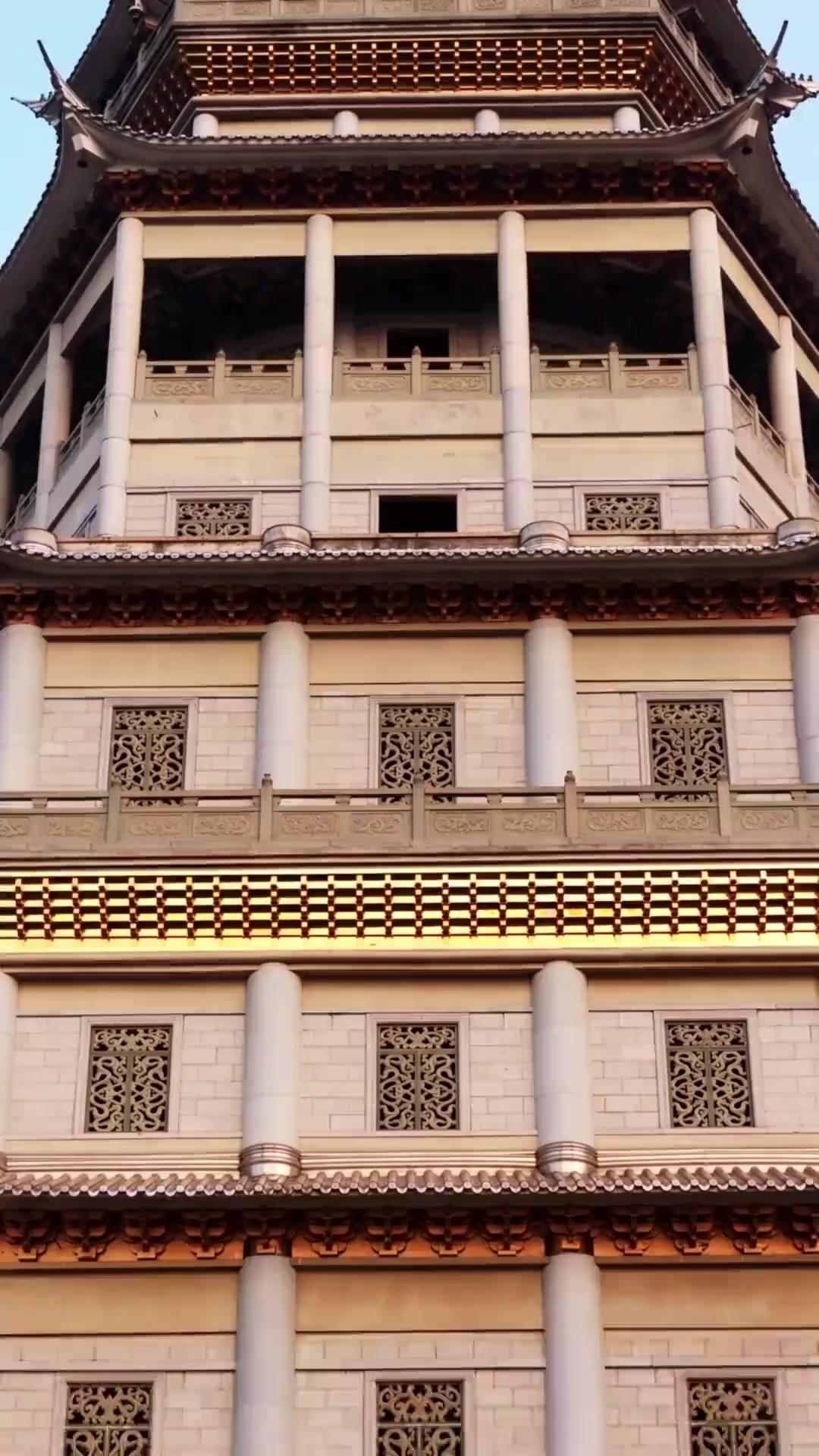 Chhupa Hua Tyrant 2