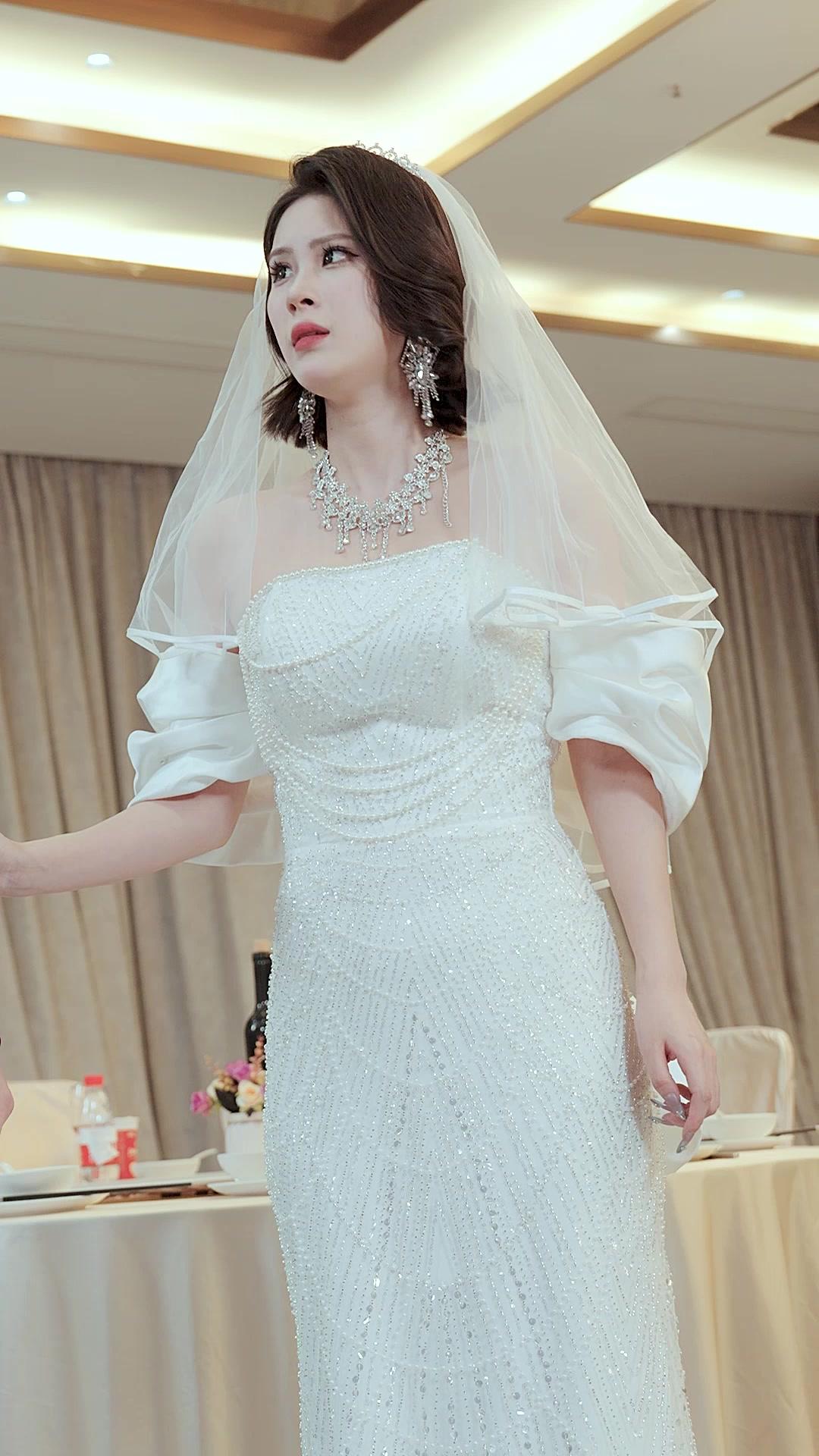 Marry My Dazzling Heiress After Divorcing My Ex