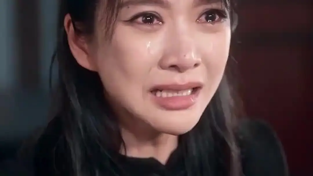 绝世红颜：鬼面武士刀下求生，血泊中的真相正在苏醒