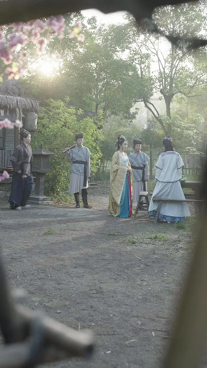 I, the Emperor, Tolerated You Because of Her! Episode 49