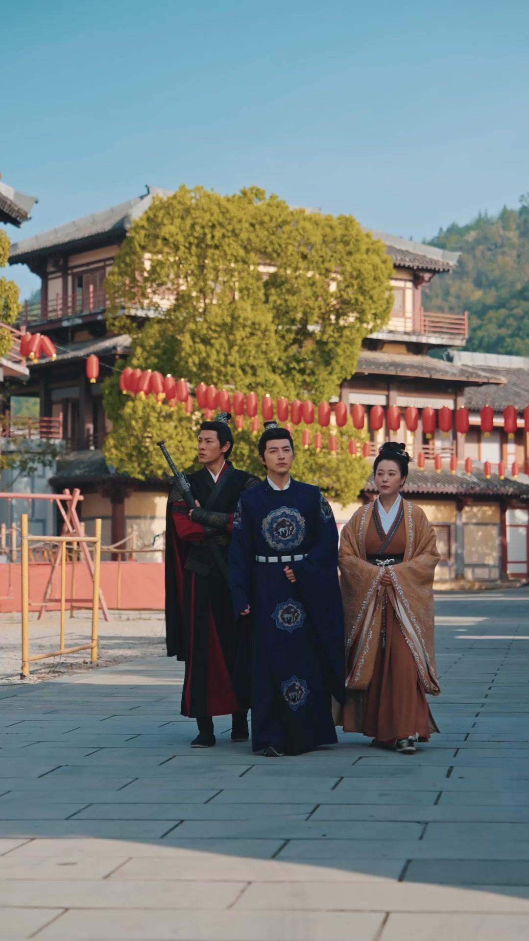 Damn! He is the Emperor!