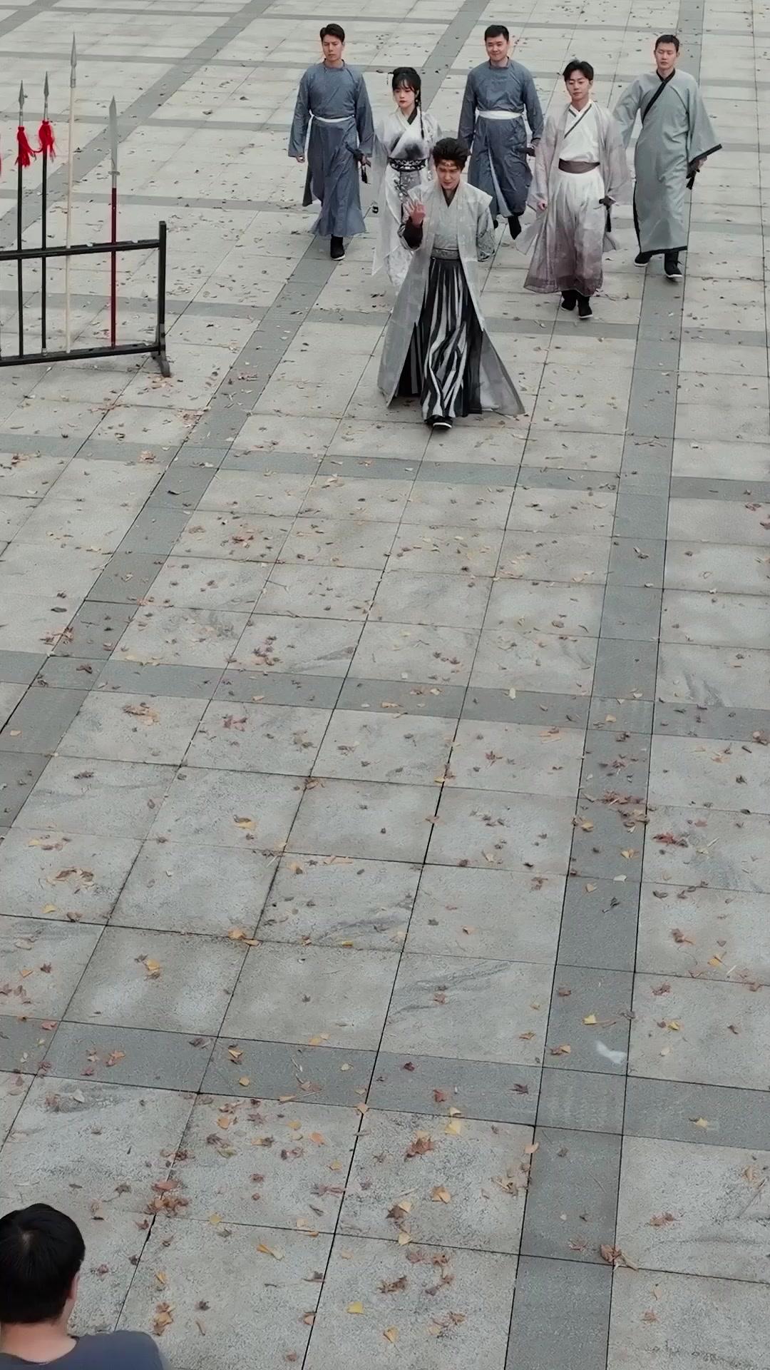 세상을 뒤흔든 영웅